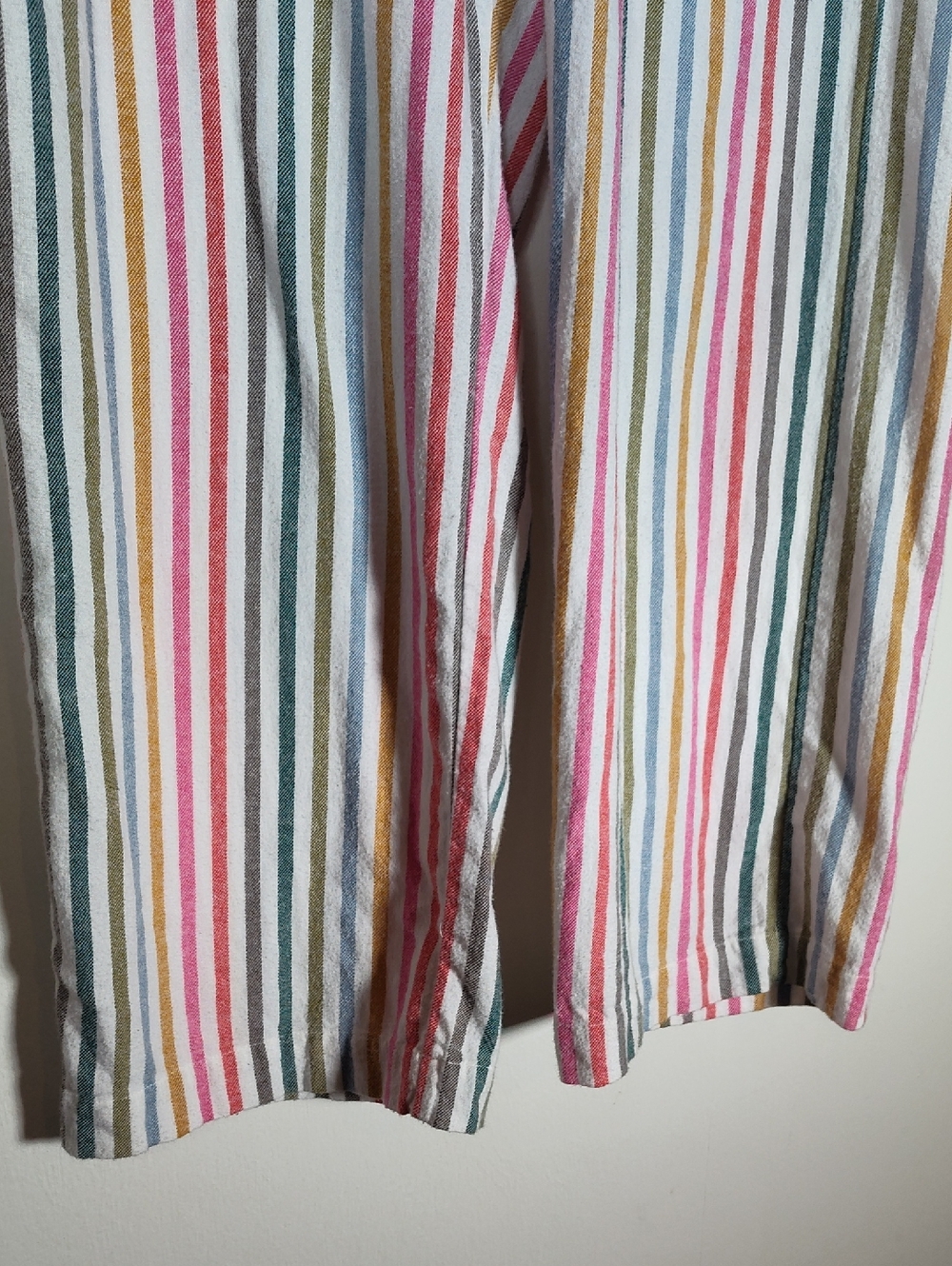 Gap Softest Flannel‎ Pants in Multi Color Happy Stripe M - Picture 4 of 8